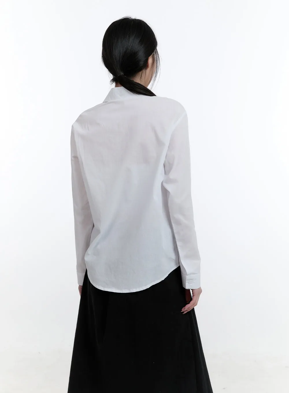 Classic Long-Sleeve Collared Shirt CJ520