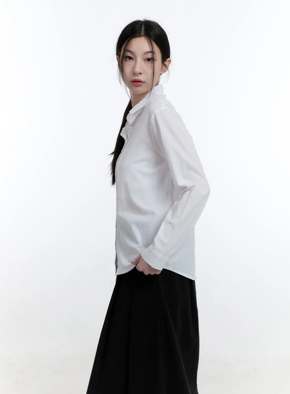 Classic Long-Sleeve Collared Shirt CJ520